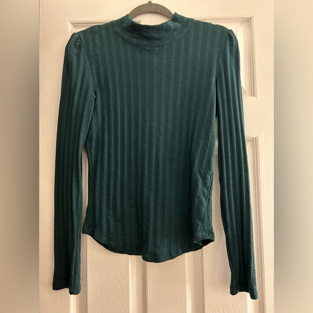 FREE PEOPLE WOMENS SHIRT - medium
